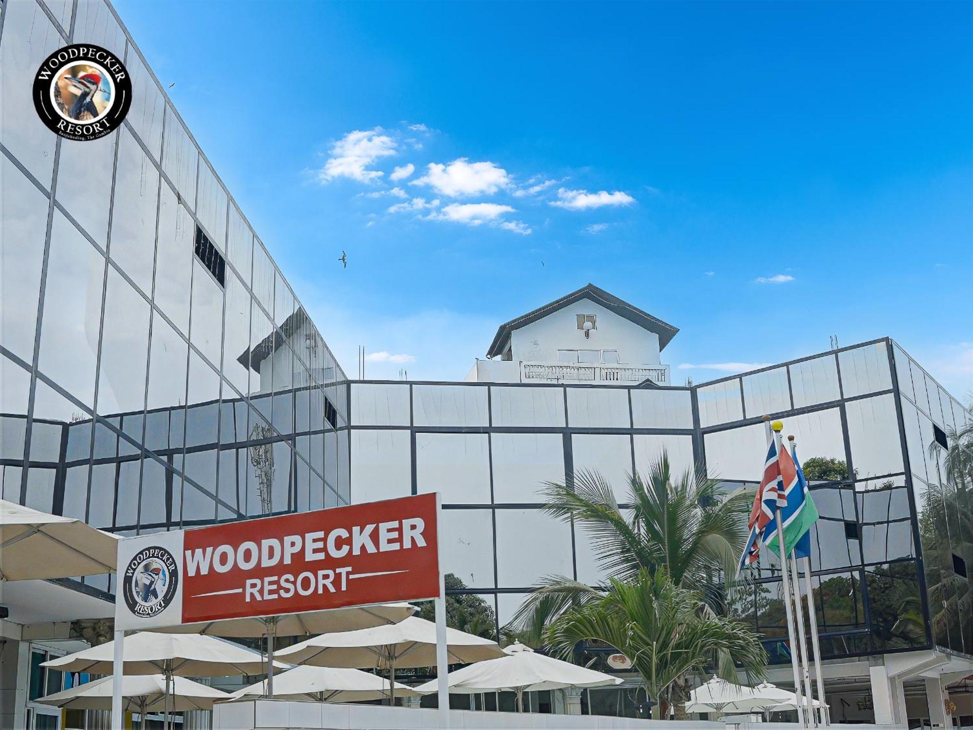 Woodpecker Resort Hotel بانجول المظهر الخارجي الصورة