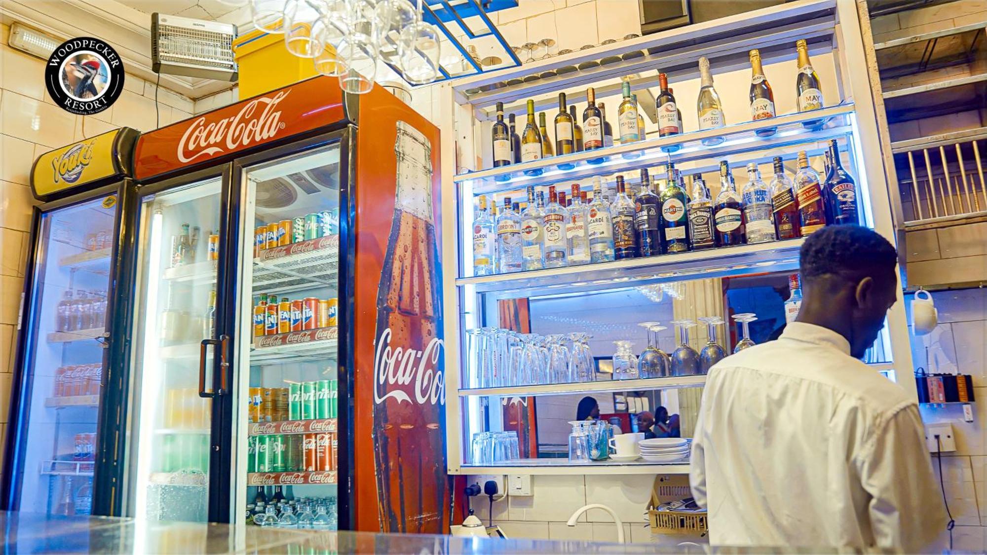 Woodpecker Resort Hotel بانجول المظهر الخارجي الصورة