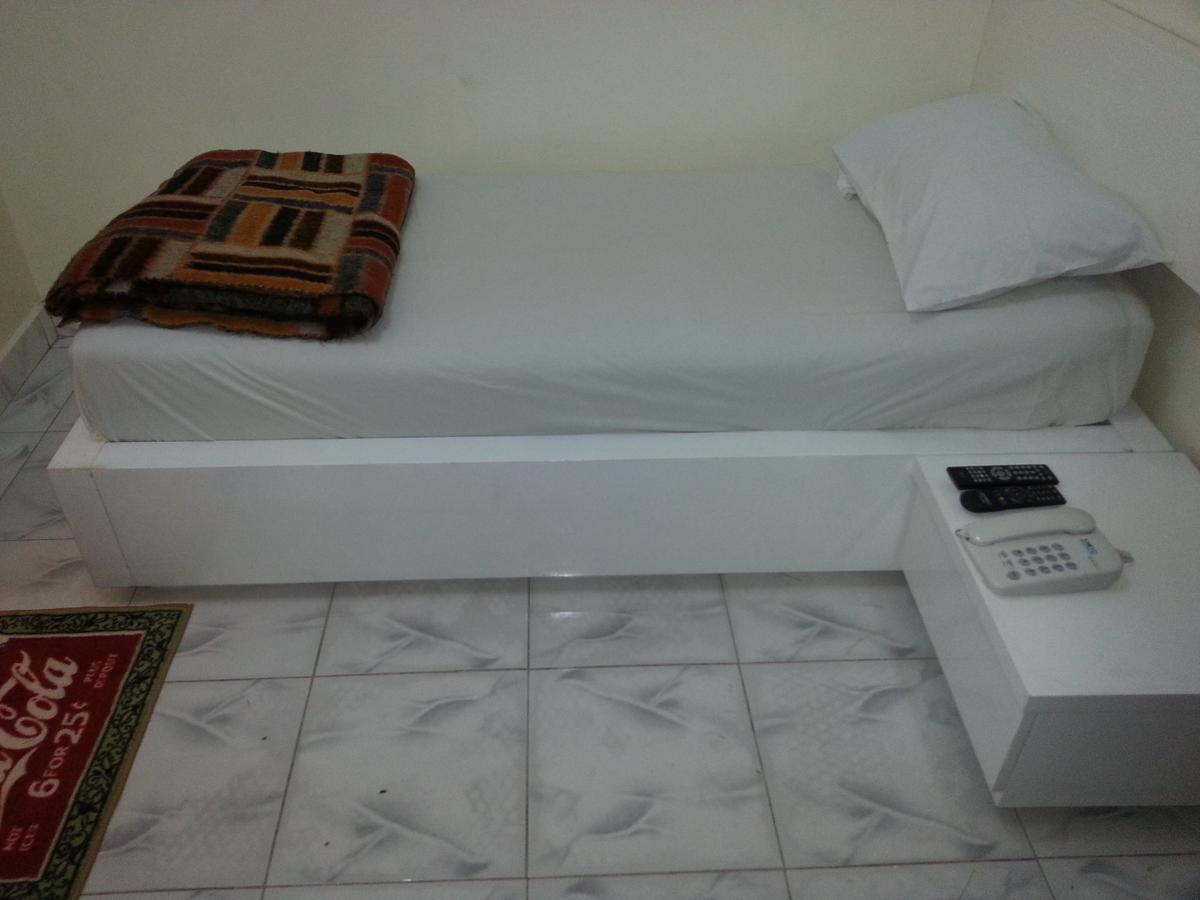 Woodpecker Resort Hotel بانجول المظهر الخارجي الصورة
